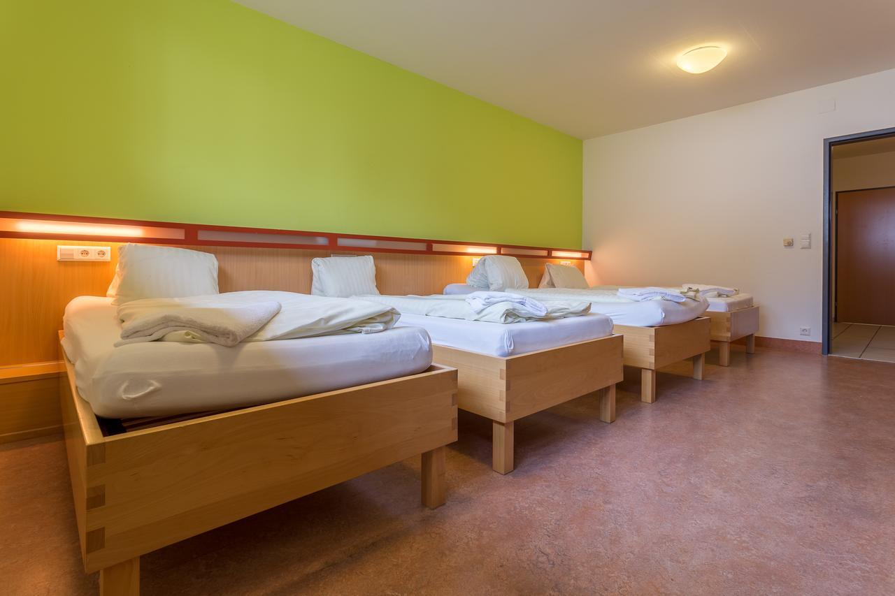 Sportsarea Grimming Bed & Breakfast Niederoblarn Exterior photo